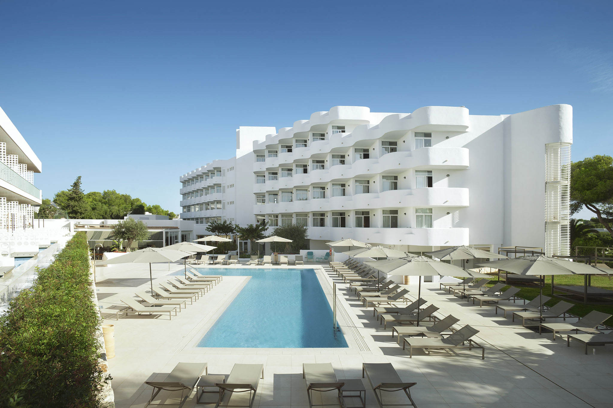 Inturhotel Cala Esmeralda