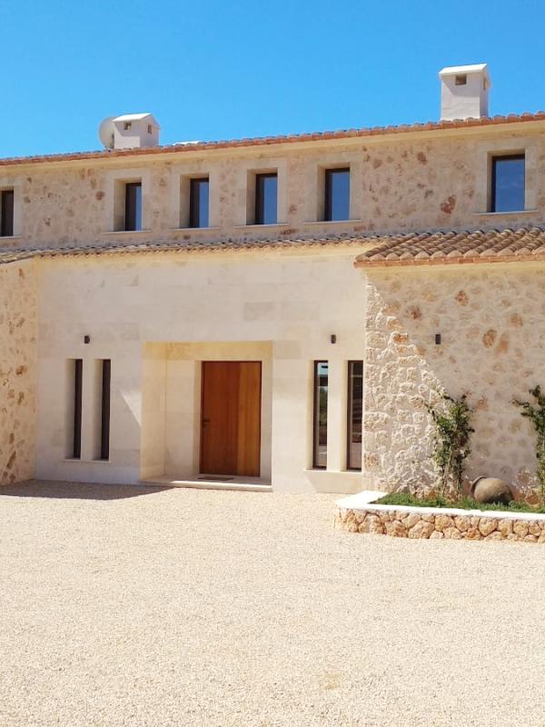 Villa en Ses Salines (001)